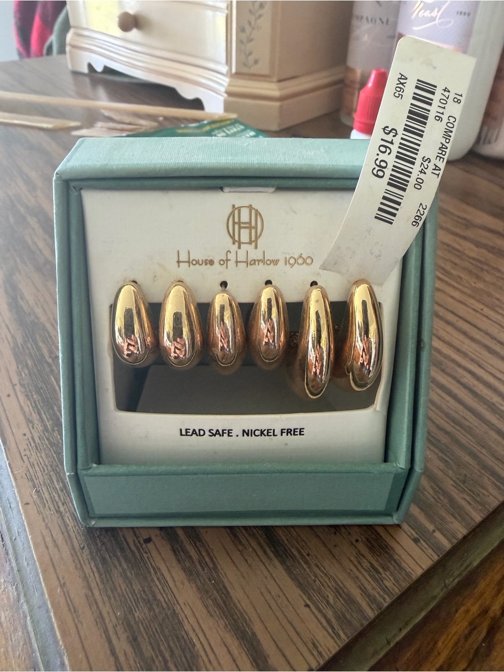House of Harlow 1960 Gold Polished Hoop Earring Set
